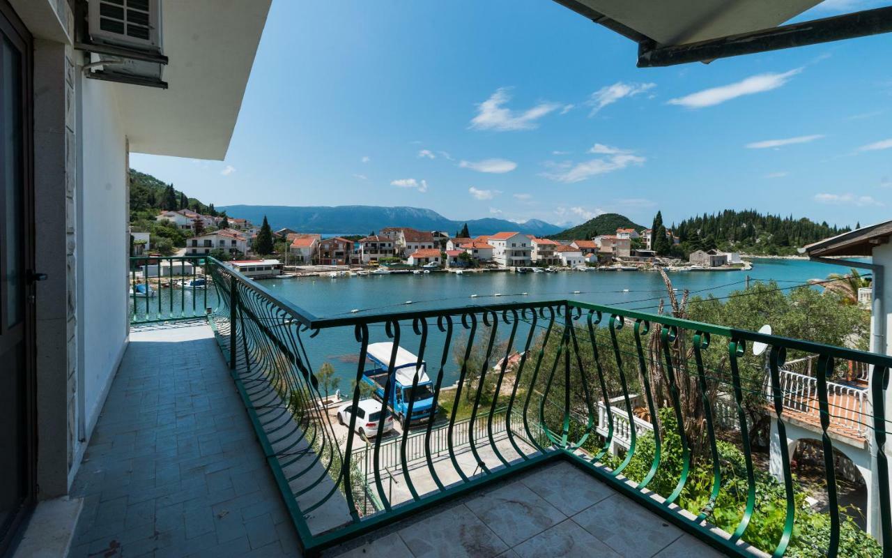 Apartments Azzurro Blace Exterior foto